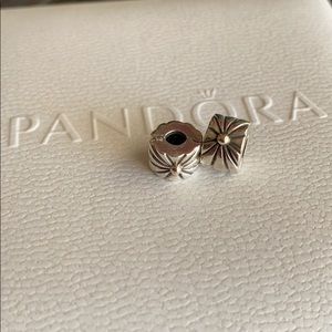 2 Pandora Sunburst clips with 14k Gold